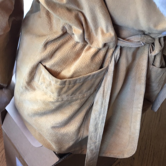 Cayenne suede sheepskin coat fur collar and cuffs - Picture 4 of 16